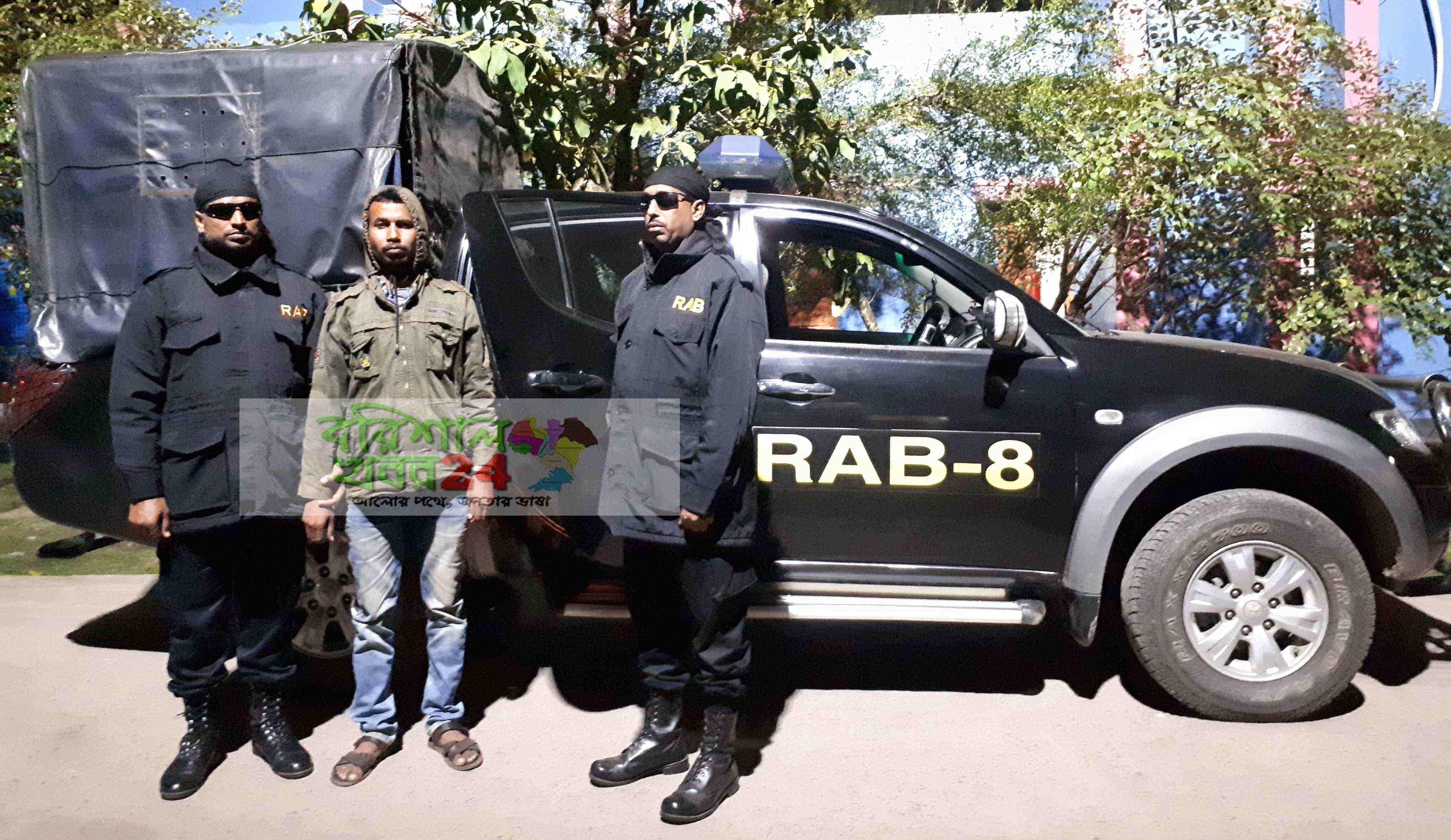 বরগুনা জেলার আমতলী থানা থেকে ধর্ষন মামলার এজাহারভূক্ত আসামী গ্রেফতার