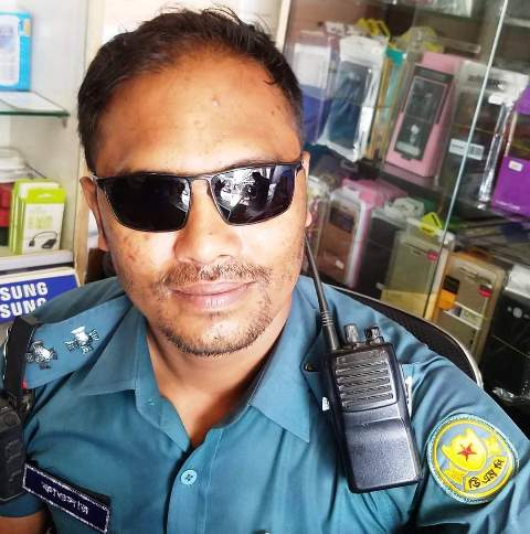 ট্রাফিক সার্জেন্টের উপর হামলা