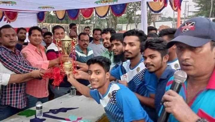 বানারীপাড়ায় এসএসসি২০২০ ব্যাচের ফুটবল টুর্নামেন্টের ফাইনাল খেলা অনুষ্ঠিত 