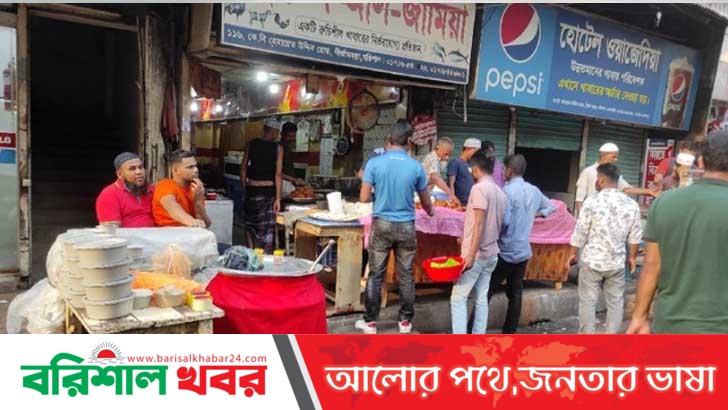বরিশালে মানুষের চাপ খালি নেই হোটেল