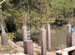 বরিশালের গৌরনদী উপজেলার সরিকল এলাকায় খাল দখল করে ভবন নির্মাণের অভিযোগ
