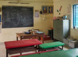 দুর্নীতির মহামারিতে আক্রান্ত সমাজ