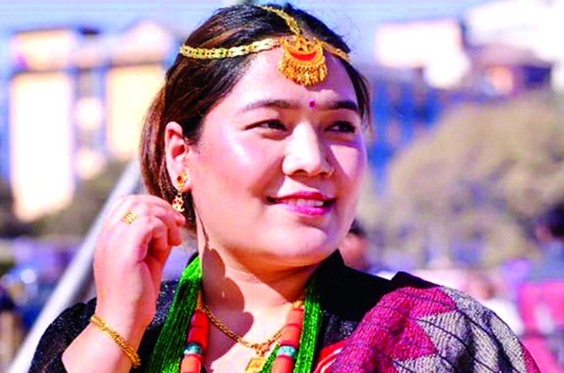 বিমান দুর্ঘটনায় কণ্ঠশিল্পী নীরা নিহত