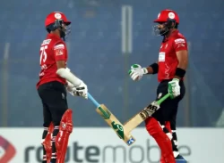ইফতেখার ও সাকিবের ব্যাটিং তাণ্ডবে টানা চতুর্থ জয় বরিশালের
