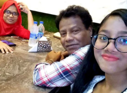 বেঁচে নেই আকবর, বিপদে স্ত্রী