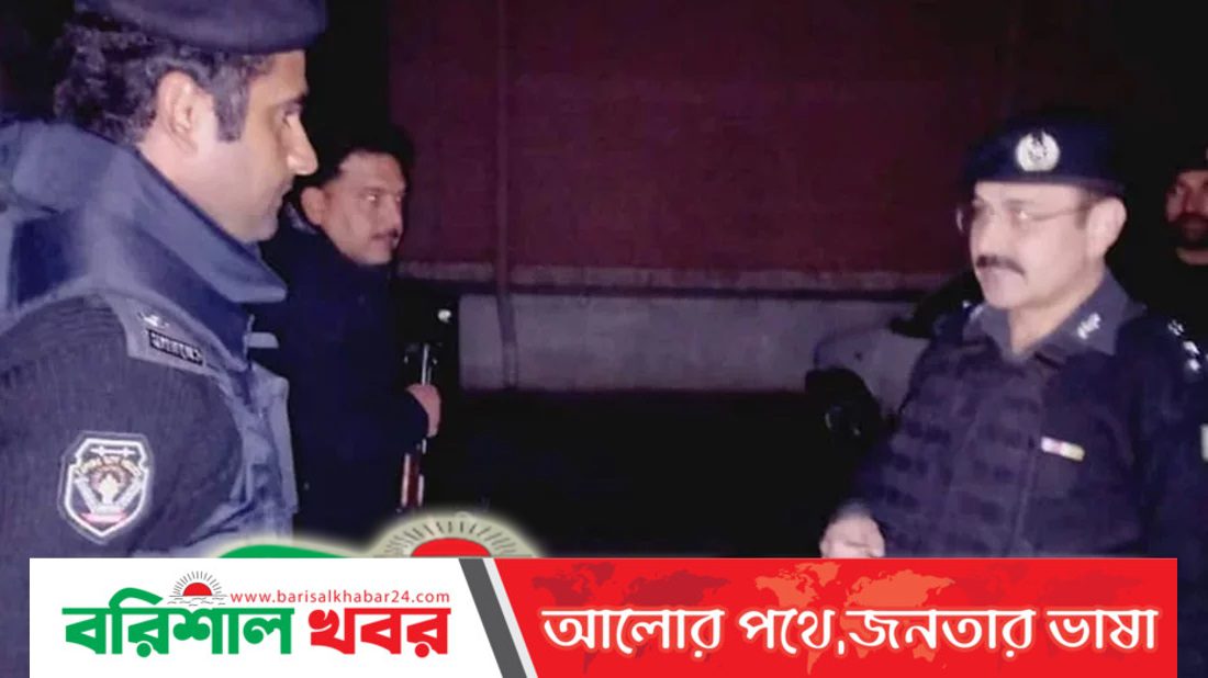 পাকিস্তানে পুলিশ স্টেশনে সন্ত্রাসী হামলা, নিহত ৩