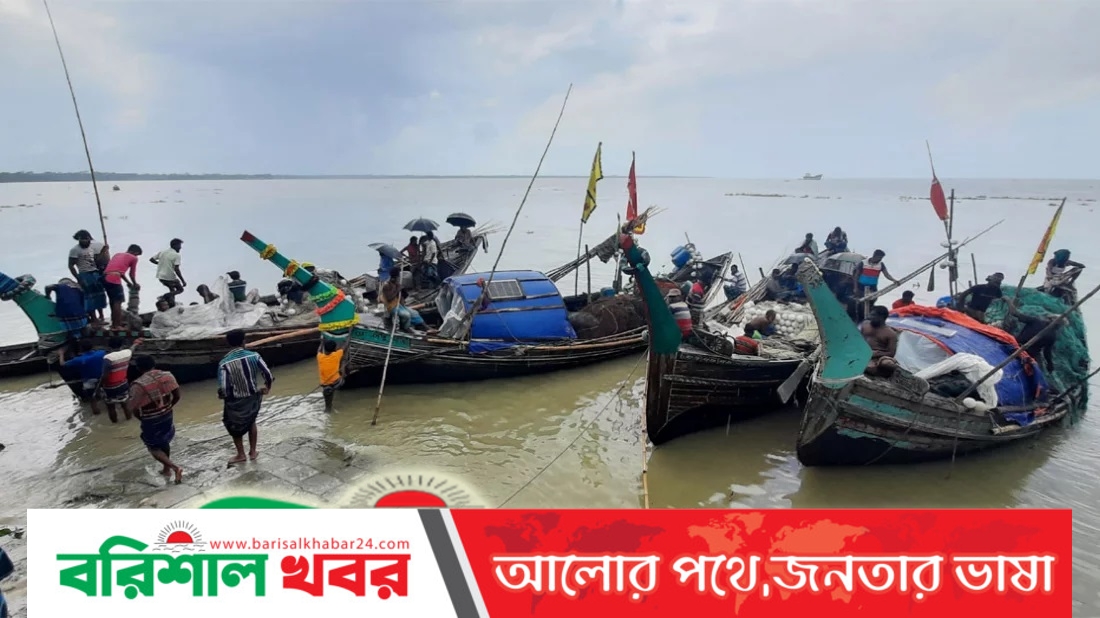 মেঘনা- তেঁতুলিয়ায় মিলছে না ইলিশ