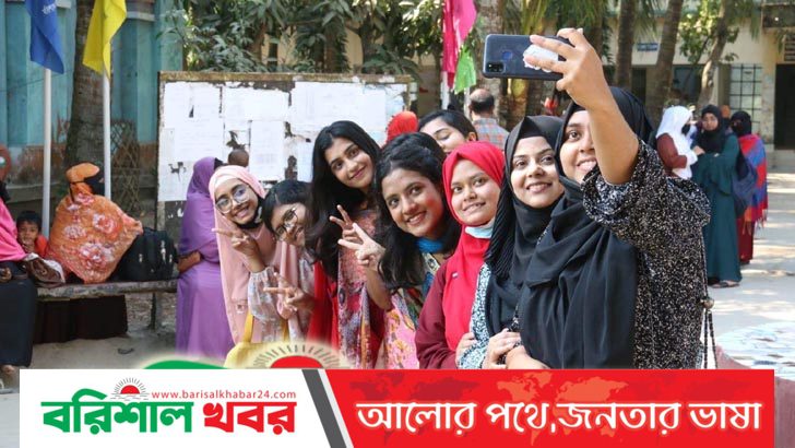 বরিশাল বোর্ডে কমেছে পাশের হার ও জিপিএ ৫