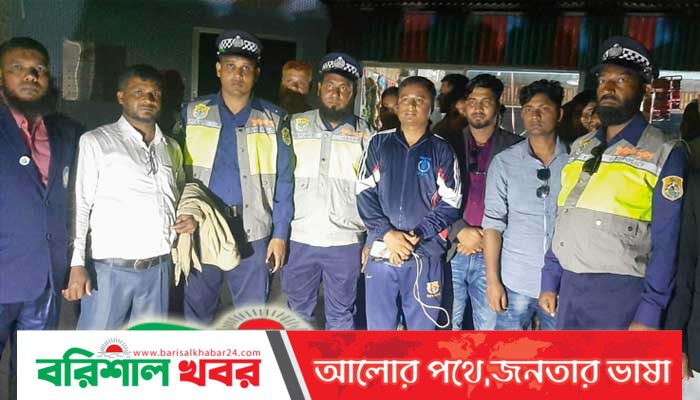 পথ ভুলে সুন্দরবনে আটকে পড়া ৯ পর্যটক উদ্ধার