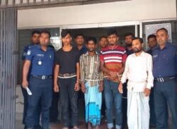 রাজাপুরে সাবেক ইউপি সদস্যসহ দুজনকে কুপিয়ে হত্যা, আটক- ৪