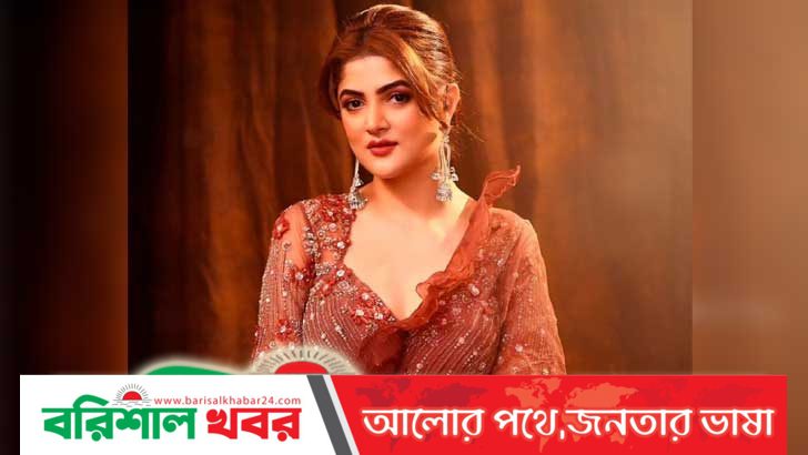 জনপ্রিয় নায়িকা শ্রাবন্তীকে নিয়ে নতুন সমালোচনা