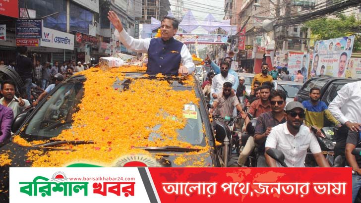 খোকন সেরনিয়াবাতকে বরিশালে  গণসংবর্ধনা