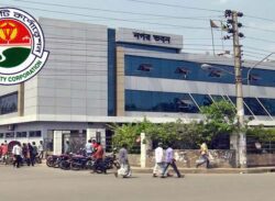বিসিসি নির্বাচন স্বশিক্ষিত খোকন উচ্চশিক্ষিত তাপস