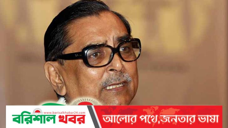 ঢাকার রাস্তায় দেখি আফগানিস্তানের মেয়ে নয়তো পাকিস্তানের: মেনন