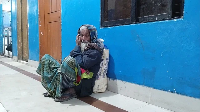 বরিশালে জনজীবন বিপর্যস্ত