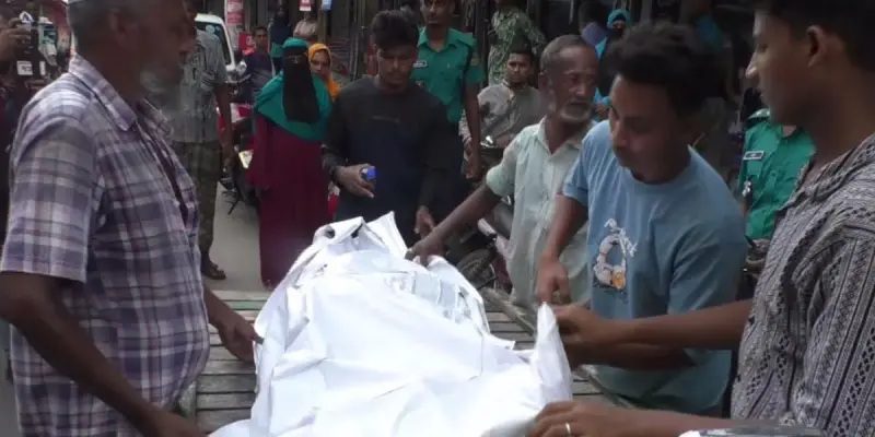 টেইলার্সের কারখানা থেকে শ্রমিকের লাশ উদ্ধার