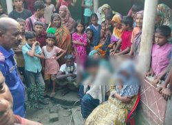 অনৈতিক সম্পর্কের অভিযোগ, এক পুলিশ কনস্টেবলকে প্রবাসীর স্ত্রীর সাথে বিয়ে