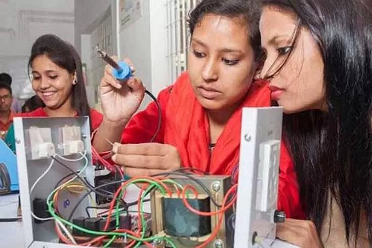 কারিগরি শিক্ষায় বিনিয়োগে বদলাবে অর্থনীতি