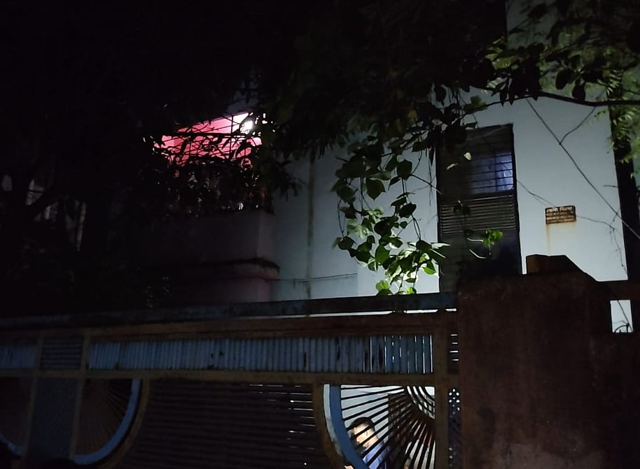 দুই-তিন দিন ঘর থেকে বের হননি বৃদ্ধা, অর্ধগলিত মরদেহ উদ্ধার