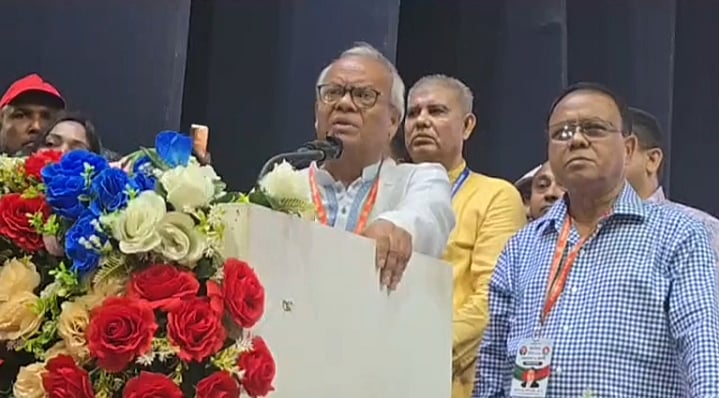 ফ্যাসিবাদী আমলে শিক্ষাব্যবস্থাকে চরমভাবে পক্ষাঘাতগ্রস্ত করা হয়েছিল: রিজভী