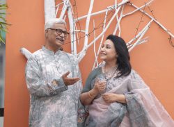 বছরের পর বছর একসঙ্গে থাকার পরও সঙ্গীকে কখন ও কেন আরও আকর্ষণীয় লাগে?