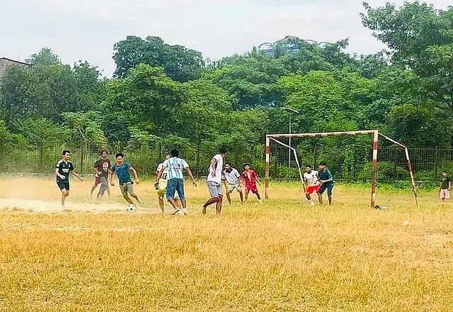 ভৈরব বন্ধুসভার মাদকবিরোধী প্রীতি ফুটবল ম্যাচ