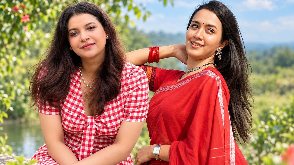 লাল শাড়িতে আইশা, গরমে নাজেহাল ফারিয়া